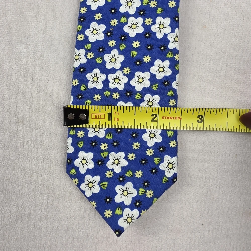 NWOT Witzroys Floral Blue Slim Skinny Tie 2.5